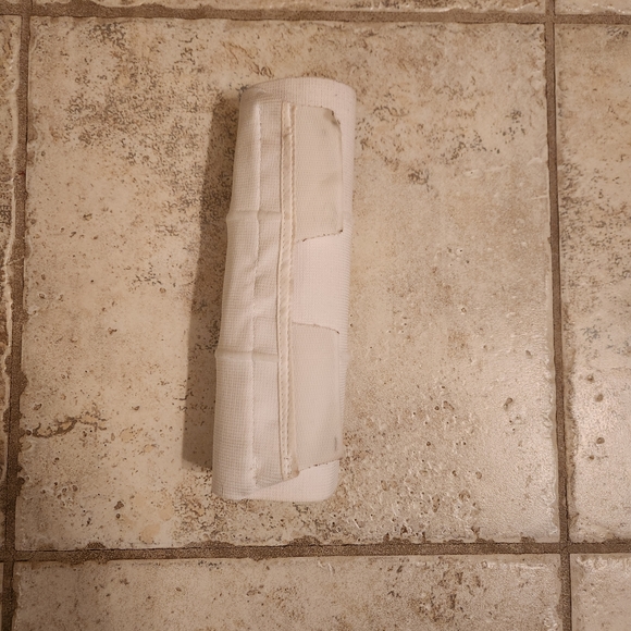 White Compression Garment - Picture 3 of 5